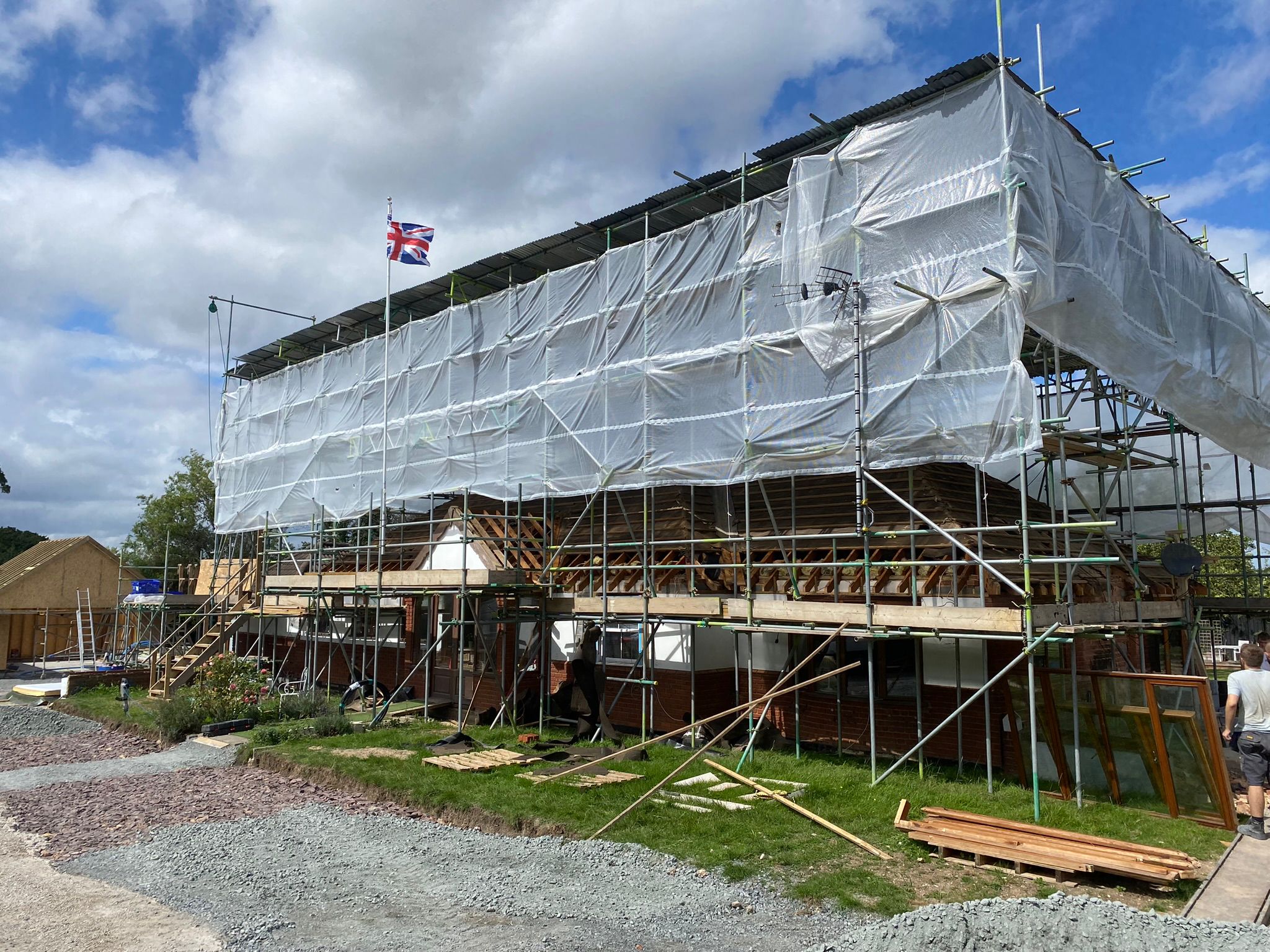 Select Scaffolding Ltd